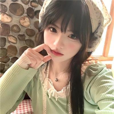踉跄女孩
